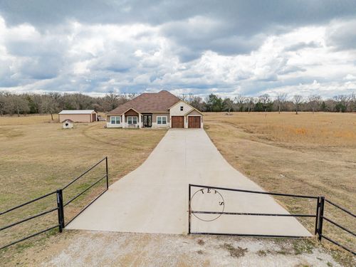 9325 County Road 4074, Scurry, TX, 75158-4746 | Card Image