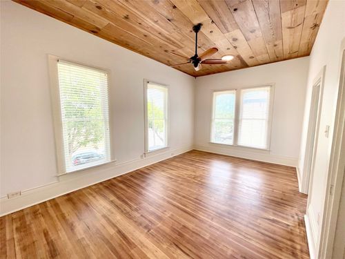 apt-4-514 E University Ave, Georgetown, TX, 78626-6841 | Card Image