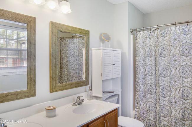 121 Lawndale Ln, House other with 3 bedrooms, 2 bathrooms and 2 parking in Sneads Ferry NC | Image 31