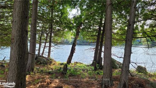 LOT1 SEGUIN RIVER ESTATES Seguin Trail, Seguin, ON, P2A2W8 | Card Image