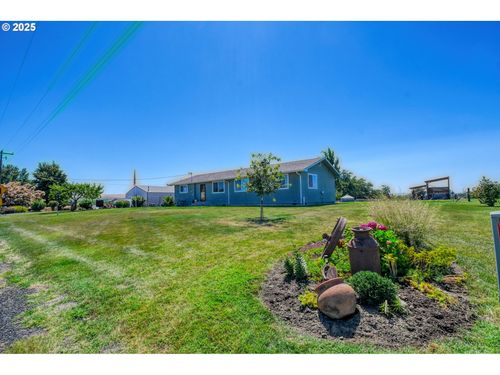 53504 Triangle Rd, Milton-Freewater, OR, 97862-7350 | Card Image