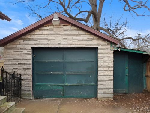 314 Mitchell St, Jackson, MI, 49203-3237 | Card Image