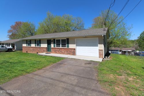 749 E Beaver Creek Dr, Knoxville, TN, 37918-9770 | Card Image