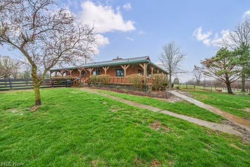 225 Township Road 581, Sullivan, OH, 44880-9720 | Card Image