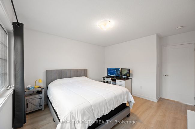 84 Lyall Stokes Cir, House attached with 4 bedrooms, 3 bathrooms and 1 parking in Mount Albert ON | Image 15