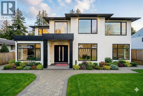 3846 Southwood St, Burnaby, BC, V5J2E2 | Card Image