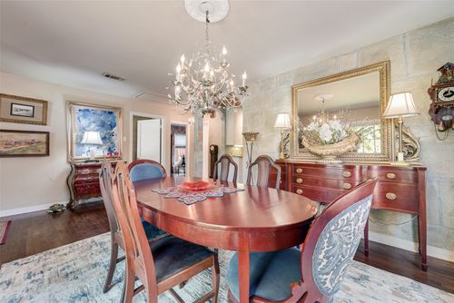 3022 Aster St, Dallas, TX, 75211-5630 | Card Image