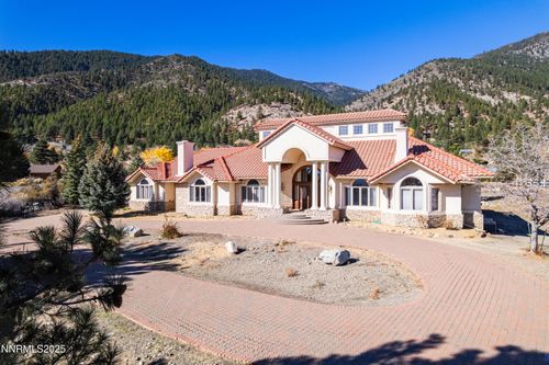 212 Trail Ct, Genoa, NV, 89411-1525 | Card Image