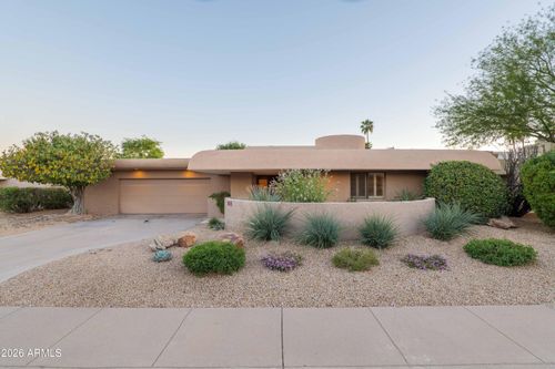 8035 E Del Timbre Dr, Scottsdale, AZ, 85258-1741 | Card Image