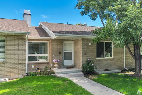 1456 W Cornerstone Dr, South Jordan, UT, 84095-4532 | Card Image