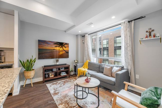 D-603 - 5289 Highway 7, Condo with 2 bedrooms, 3 bathrooms and null parking in Vaughan ON | Image 16