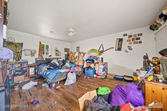 Unit 3-4 bedroom | Image 37
