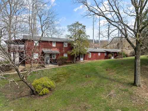6 Frontage Dr, Moundsville, WV, 26041-4189 | Card Image