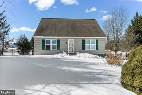 594 5th St, OXFORD, PA, 19363-2829 | Card Image