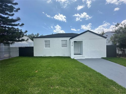 774 Nw 74th St, Miami, FL, 33150-3314 | Card Image