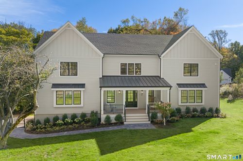 31 Gray Farms Rd, Stamford, CT, 06905-2510 | Card Image