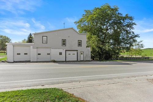 8923 North Avenue, Centerville, WI, 53015 | Card Image