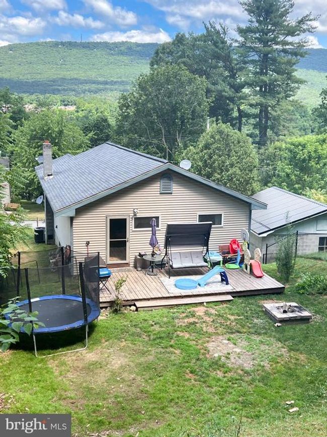 540 Highland Ave, House other with 3 bedrooms, 1 bathrooms and null parking in BURNHAM PA | Image 35