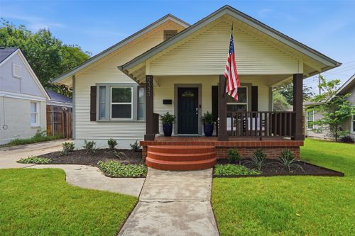 5333 El Campo Ave, Fort Worth, TX, 76107-4826 | Card Image