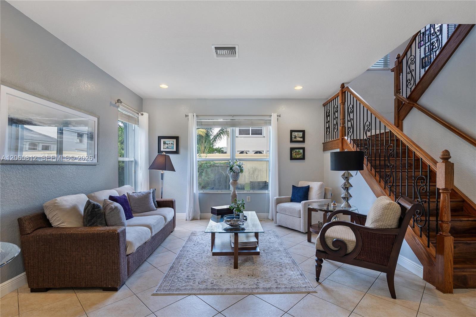 Residential in Miramar 2