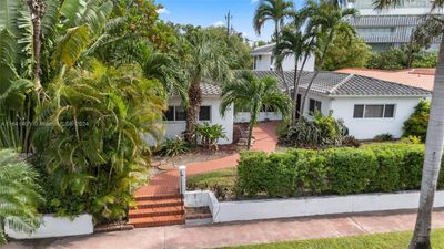 911 W 47th Ct, House other with 4 bedrooms, 3 bathrooms and null parking in Miami Beach FL | Image 3