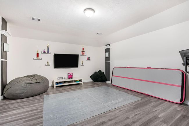 Perfect for relaxation and fun. | Image 29