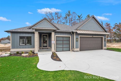 9-2892 Duneside Trl, Muskegon, MI, 49441-1123 | Card Image