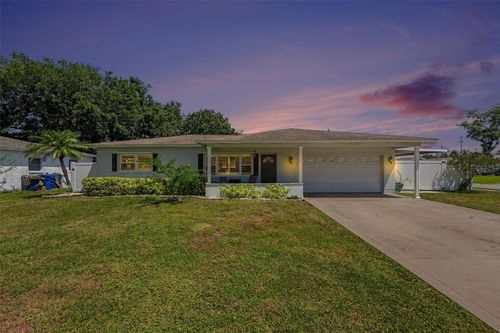 9703 48th Ave N, ST PETERSBURG, FL, 33708-3617 | Card Image