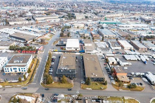 7-13 Holland Dr, Caledon, ON, L7E1G4 | Card Image