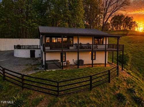 146 Bear Cage Rd, Roan Mountain, TN, 37687-3827 | Card Image