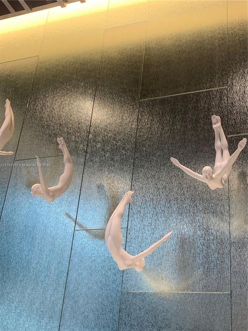 unit-3905-851 Ne 1st Ave, Miami, FL, 33132-1856 | Card Image