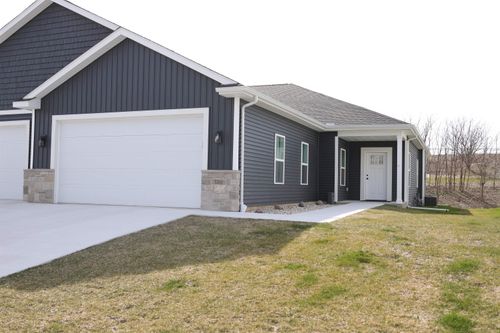 3811 Tanglewood Pl, Janesville, WI, 53546-7801 | Card Image