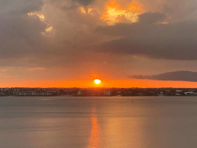APT-7C - 5460 N Ocean Dr, Condo with 2 bedrooms, 2 bathrooms and null parking in Riviera Beach FL | Image 33
