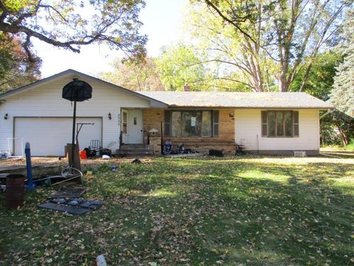 5333 Hugo Rd, White Bear Lake, MN, 55110-2369 | Card Image