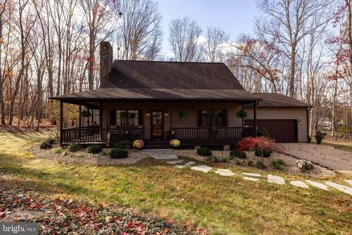 2050 Stony Creek Dr, ELKTON, VA, 22827-3743 | Card Image