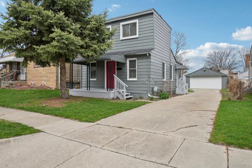 8619 Lozier Ave, Warren, MI, 48089-1748 | Card Image