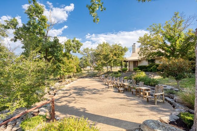 556 Cliff View Loop, Home with 6 bedrooms, 7 bathrooms and null parking in Harper TX | Image 59