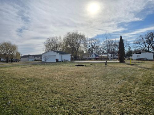 405 Rosabelle Ct, Grasston, MN, 55030 | Card Image