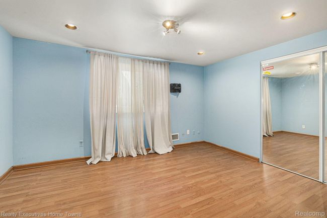 4819 Thorntree Dr, House other with 4 bedrooms, 3 bathrooms and null parking in West Bloomfield MI | Image 24