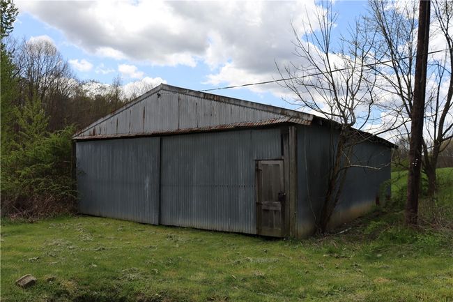 191 Claycomb Rd, Home with 3 bedrooms, 1 bathrooms and null parking in Ligonier PA | Image 4