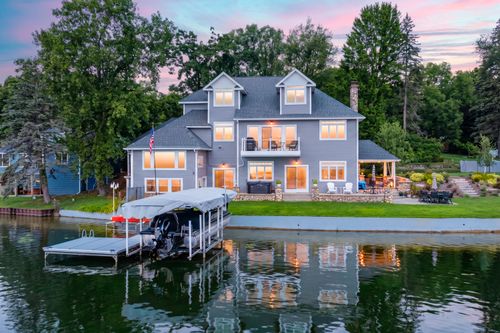 9053 S M 43 Highway, Hope Township, MI, 49046 | Card Image