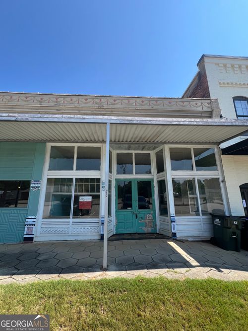 73 E North Ave, Comer, GA, 30629-3822 | Card Image