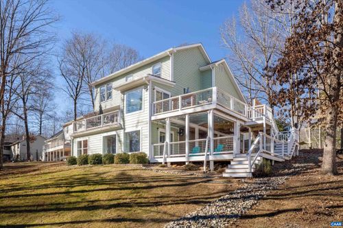 9 Vine Ridge Dr, PALMYRA, VA, 22963-2706 | Card Image