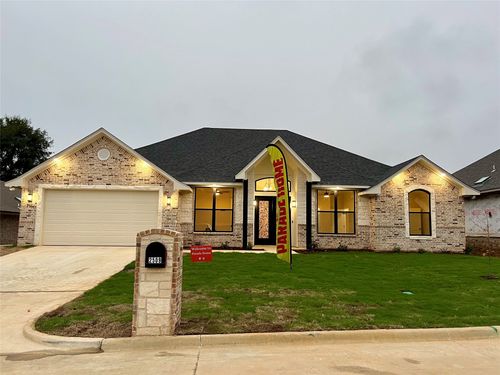 2509 Windmill Ln, Longview, TX, 75601-5952 | Card Image