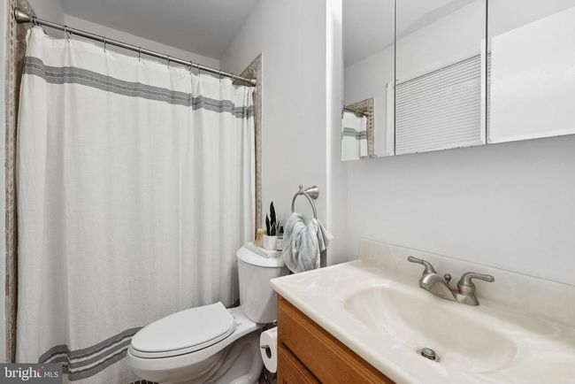 8170 Sinclair Mill Rd, House other with 4 bedrooms, 3 bathrooms and null parking in MANASSAS VA | Image 22