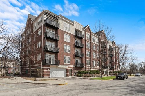 unit-306-7753 Van Buren St, Forest Park, IL, 60130-4802 | Card Image