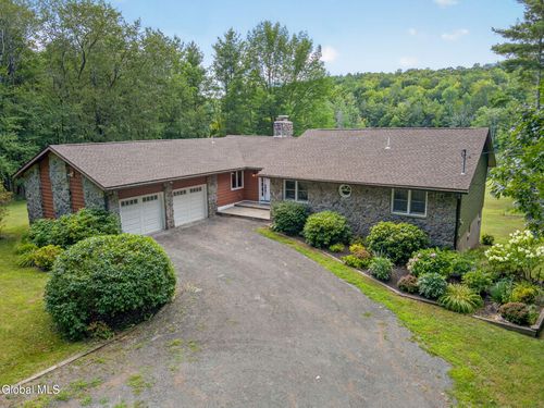 131 Dederich Rd, East Durham, NY, 12423-1526 | Card Image