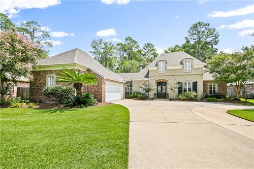 46 Walnut Pl, Covington, LA, 70433-5731 | Card Image