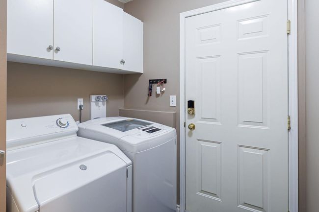 10 Somerglen Crescent Sw, House other with 4 bedrooms, 3 bathrooms and 4 parking in Calgary AB | Image 13