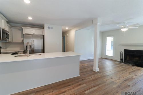 apt-43-11011 Cal Rd, Baton Rouge, LA, 70809-2870 | Card Image